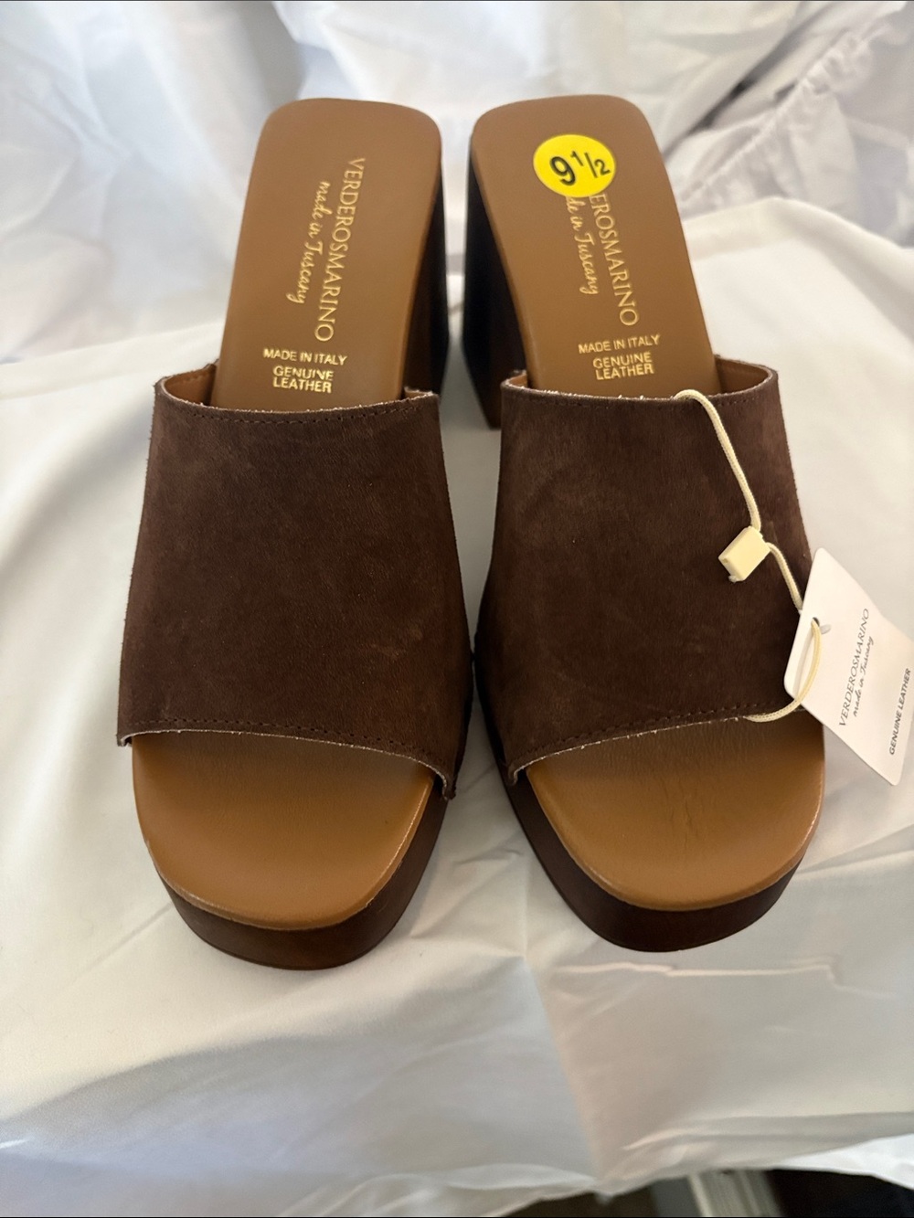 Vero by Rosmarino Brown Suede Open-Toe Mule Heels